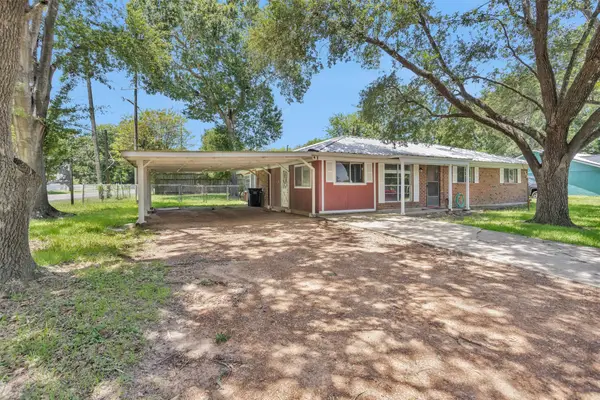 3940 Hardy Hollow Road, New Waverly, TX 77358