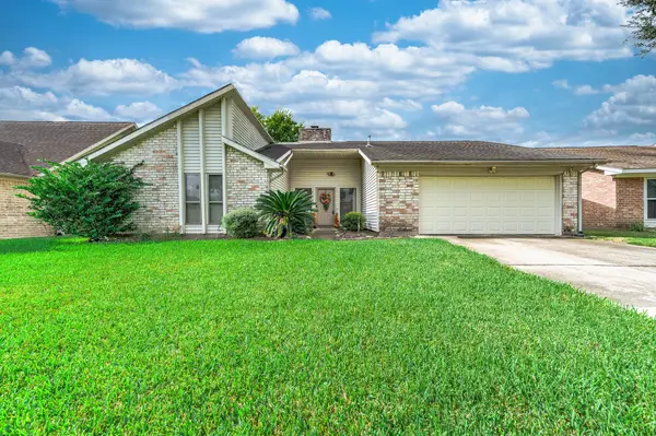 11204 Sagecountry Drive, Houston, TX 77089