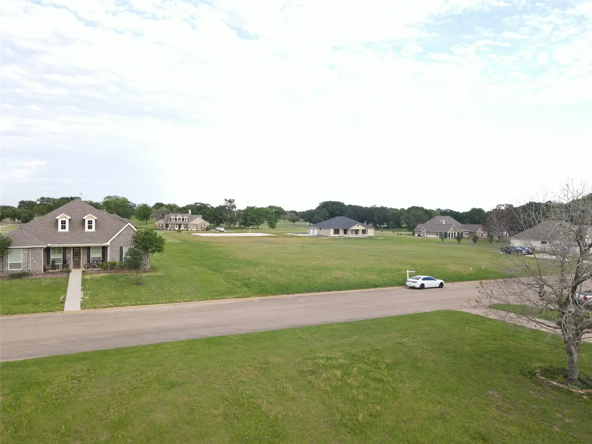 120 Hogan Lane Lane, Hempstead, TX 77445 - #1