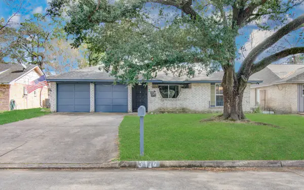 9410 Deanwood Street, Houston, TX 77040