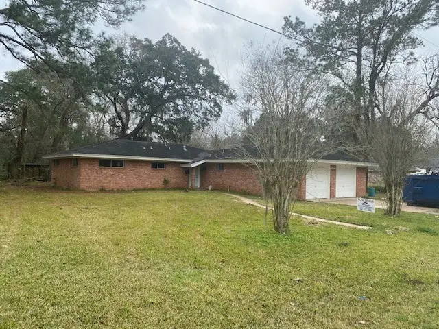 1102 Avenue C, Sweeny, TX 77480 - #1