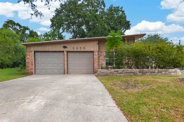 9550 Fairdale Lane, Houston, TX 77063