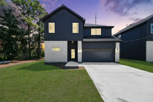 428 Woodlake Drive, Huffman, TX 77336