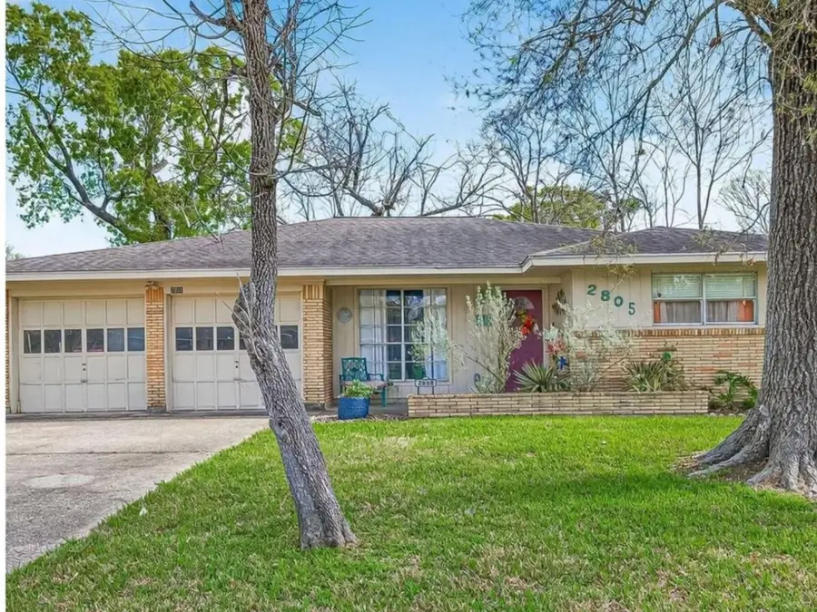 2805 Woodlawn Street, Dickinson, TX 77539 - #2