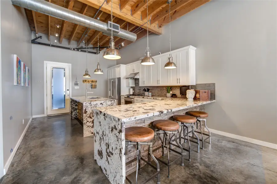 902 E 27th Street, Houston, TX 77009 - #2