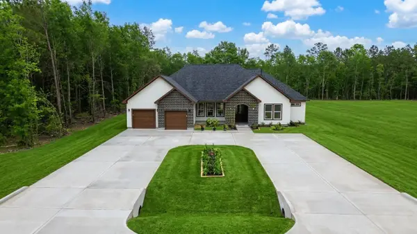 1324 Road 6604, Dayton, TX 77535