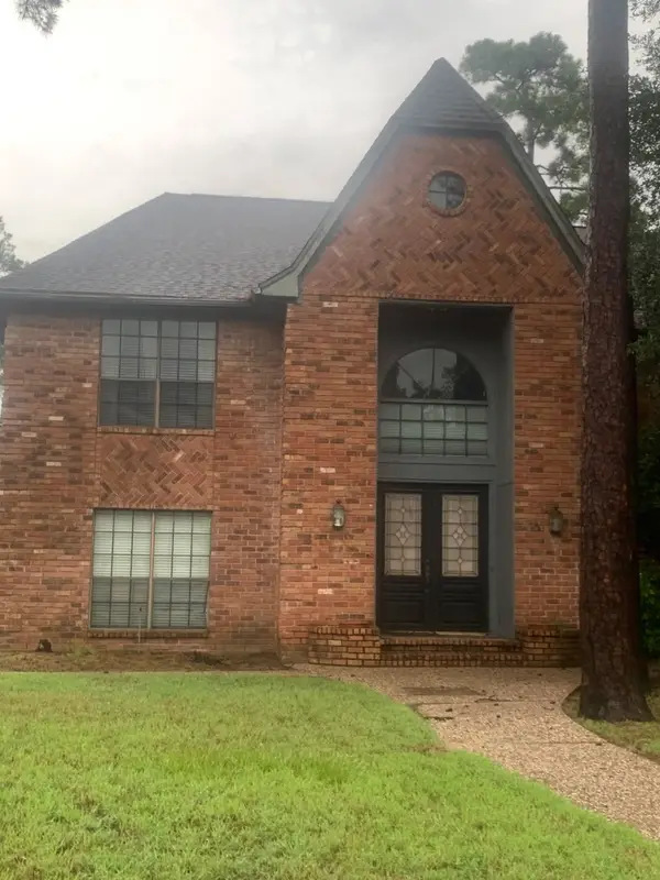 12418 Moorcreek Drive, Houston, TX 77070