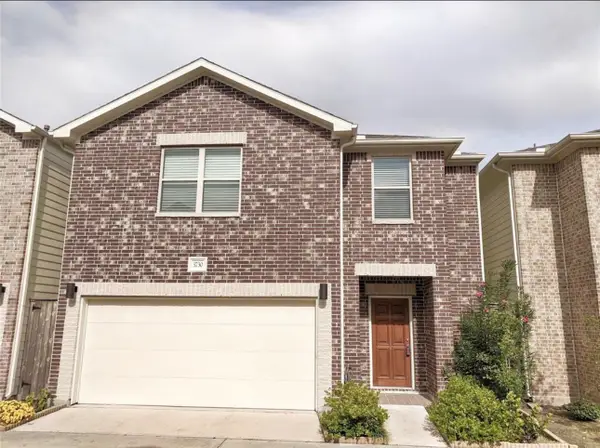 3730 Main Poplar Dr, Houston, TX 77025