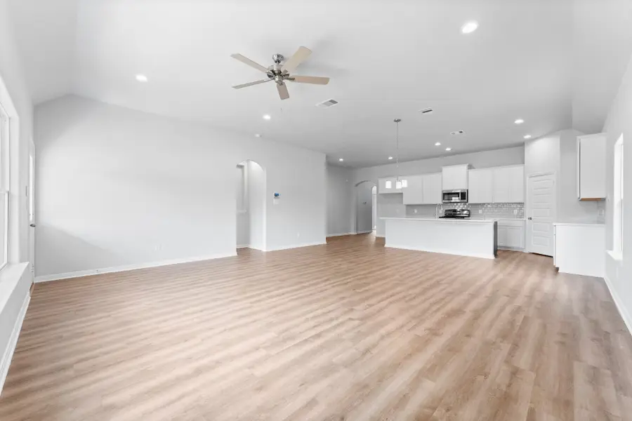 11977 Barbaro Drive, Willis, TX 77318 - Image #3