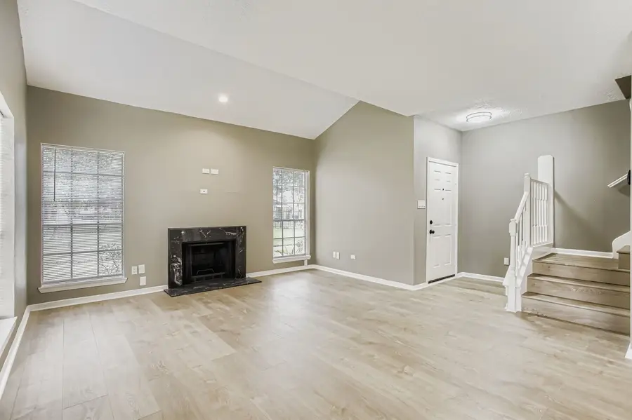 800 Country Place Drive #408, Houston, TX 77079 - Image #3