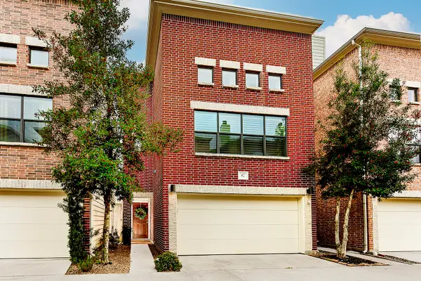 650 Westcross Street #87, Houston, TX 77018