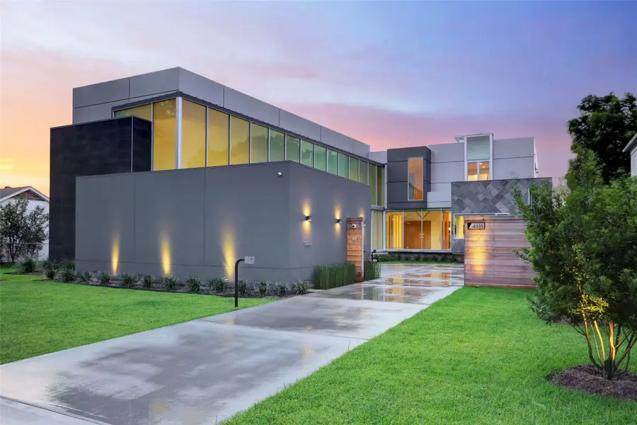 4616 Oleander Street, Bellaire, TX 77401 - Image #2