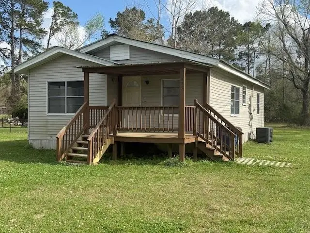 875 Woodrow Street, Silsbee, TX 77656 - #1