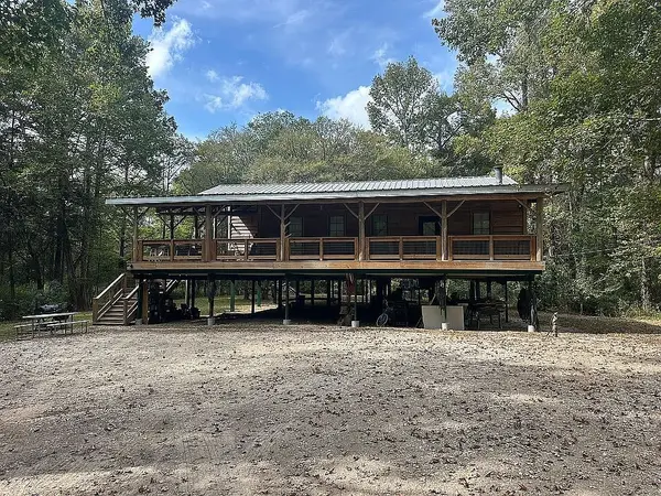 600 County Road 3650, Colmesneil, TX 75938