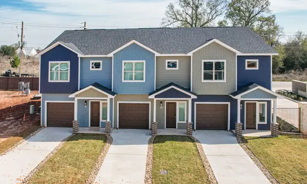 14010 Longstreet Bldg 11, Willis, TX 77318