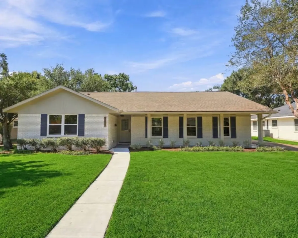5227 Kinglet Street, Houston, TX 77035 - #1