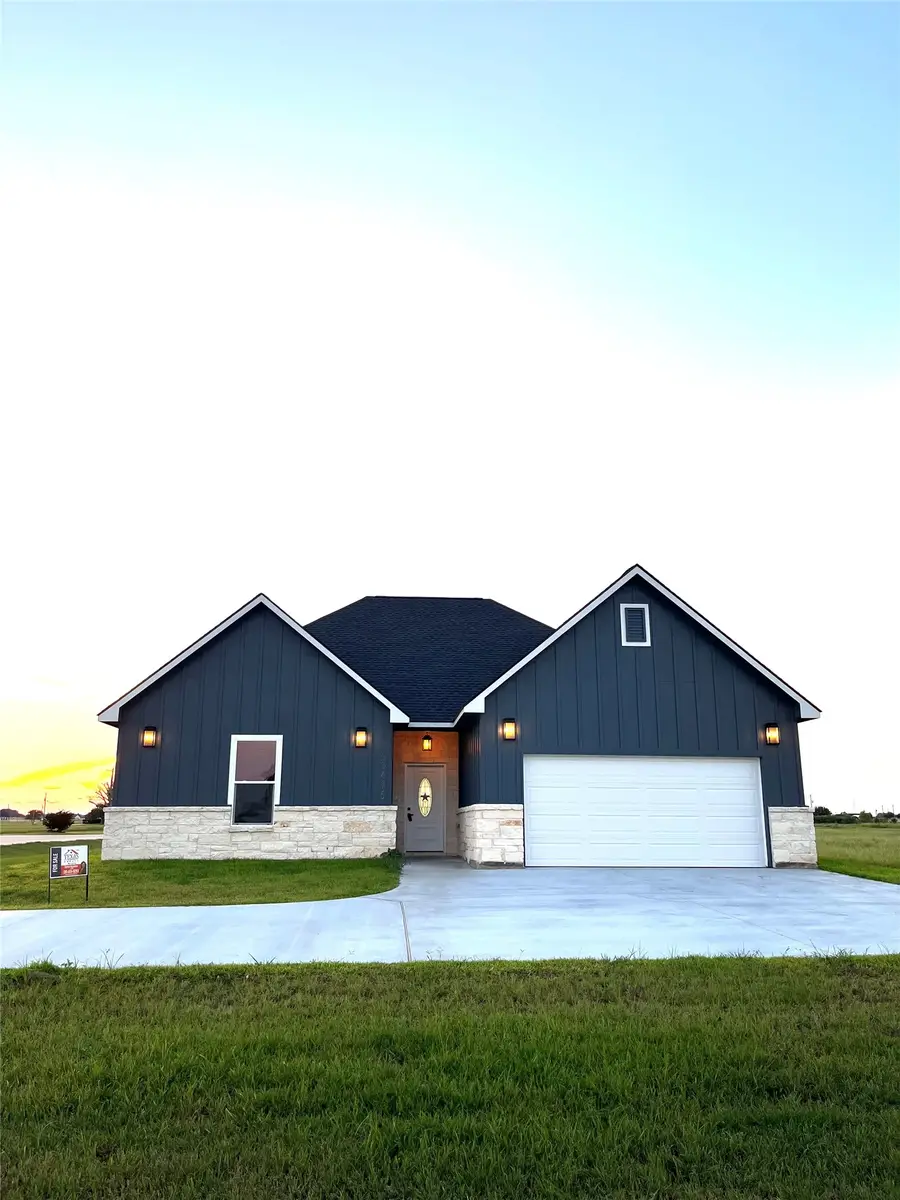 33416 Fm 521 Road, Angleton, TX 77515 - #2