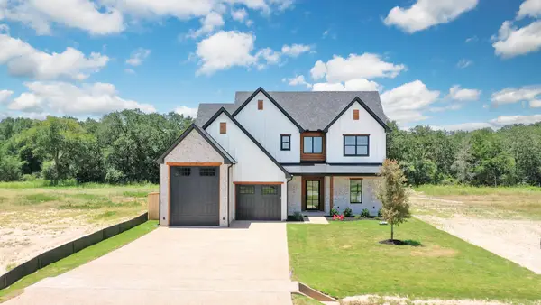 745 Lake Day Drive, Somerville, TX 77879