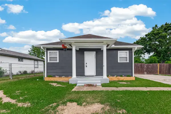 3007 Bonner Street, La Porte, TX 77571