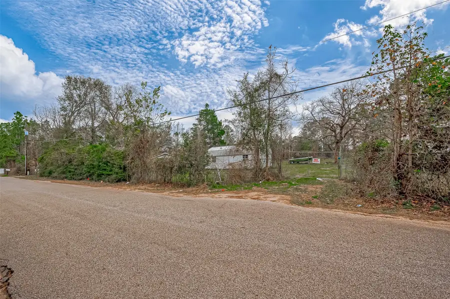 13727 Adams Lane, Pinehurst, TX 77362 - #3