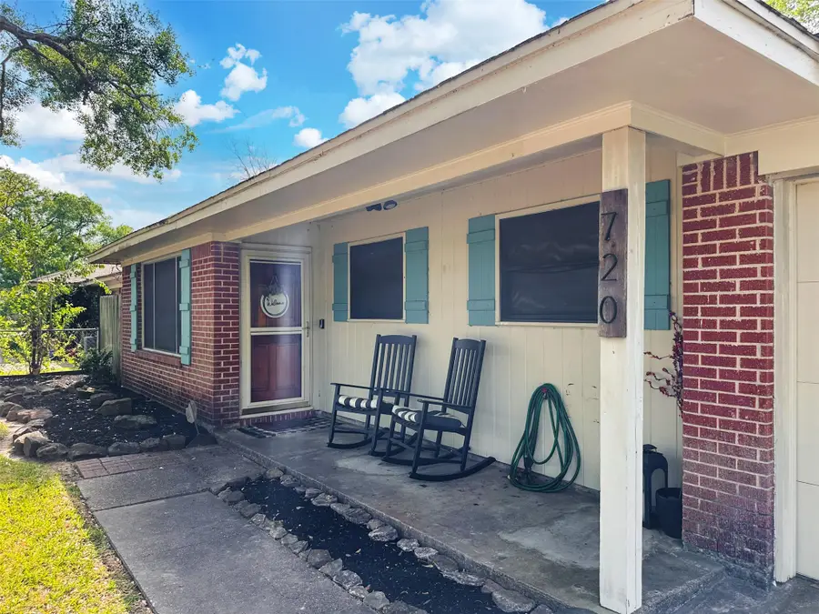 720 Northridge, Angleton, TX 77515 - #2