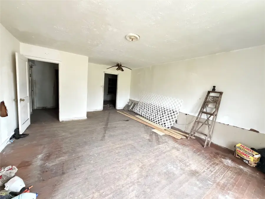 6602 Sidney Street, Houston, TX 77021 - #2