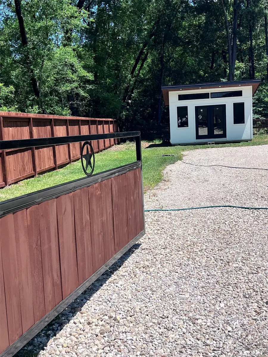 340 Windwood Drive, Livingston, TX 77351 - #2