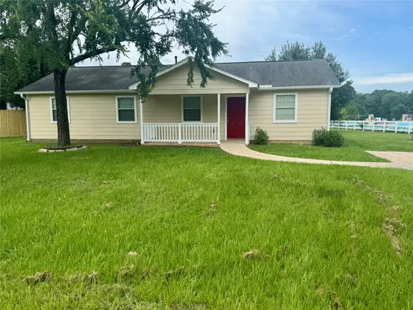 1592 Dr Martin Luther King Drive, Montgomery, TX 77356