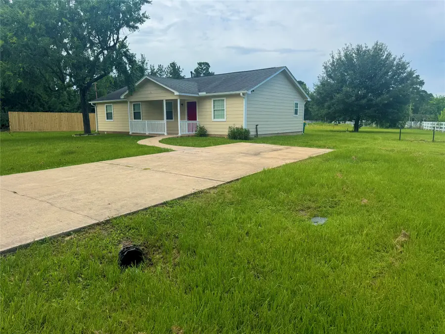 1592 Dr Martin Luther King Drive, Montgomery, TX 77356 - #2