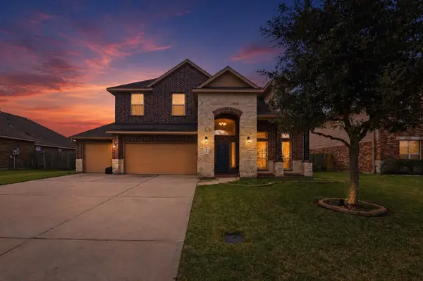 11626 Eagle Ridge Drive, Mont Belvieu, TX 77535