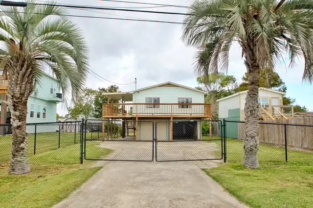 1112 7th Street, San Leon, TX 77539 - #2