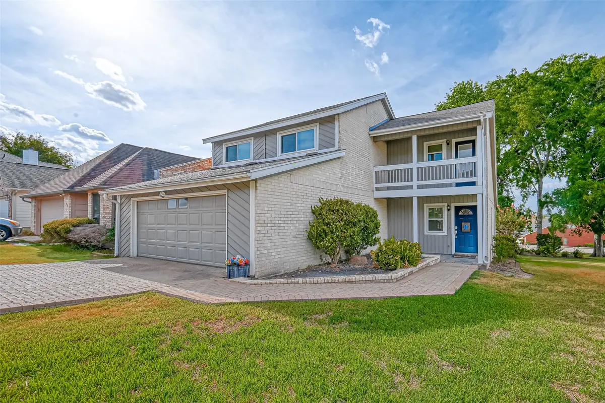 131 Cove Circle, Conroe, TX 77356 - #1