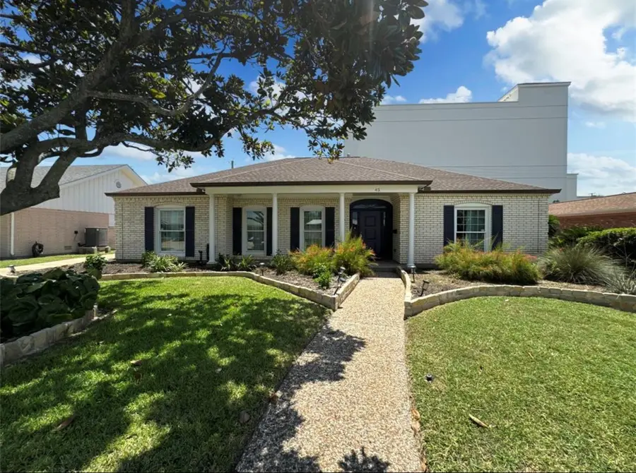 45 Adler Circle, Galveston, TX 77551 - Image #2