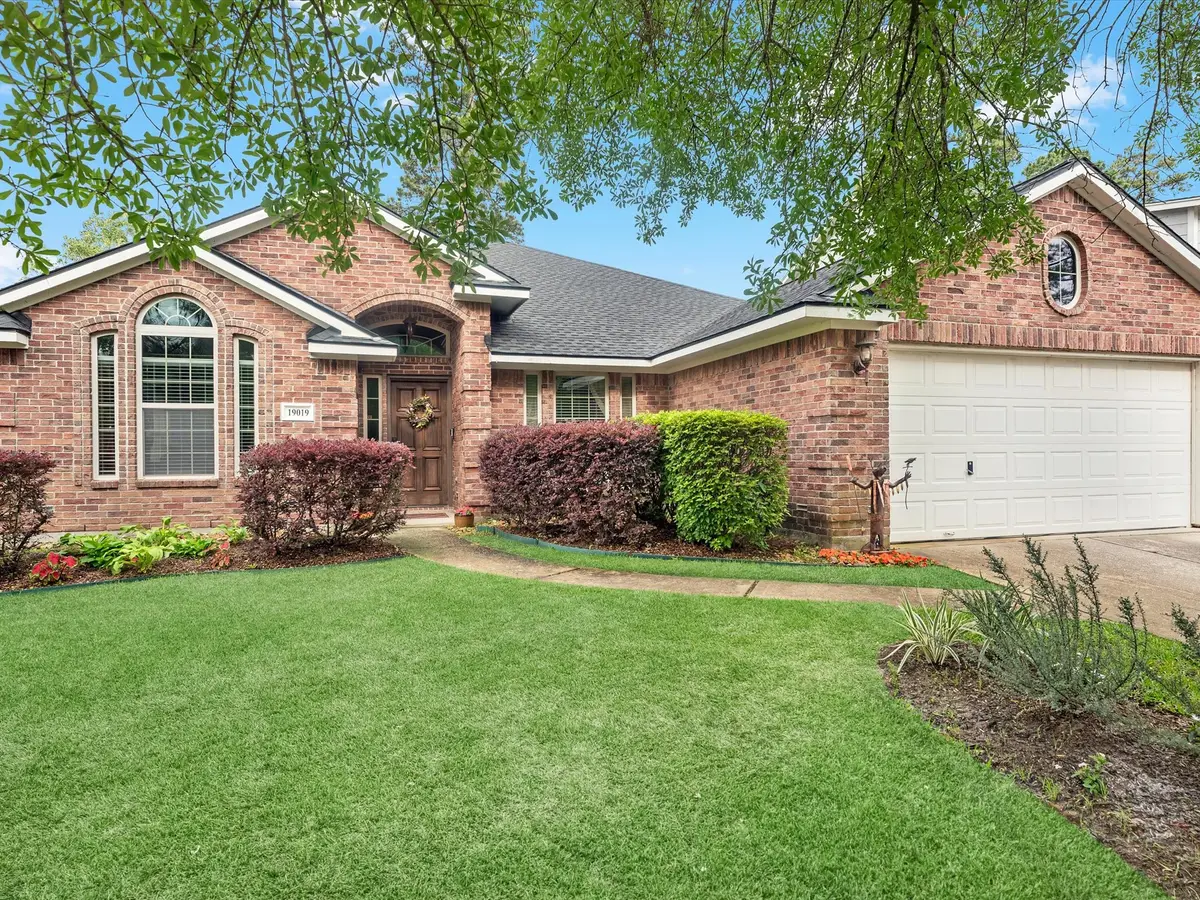 19019 Relay Rd, Humble, TX 77346 - #1