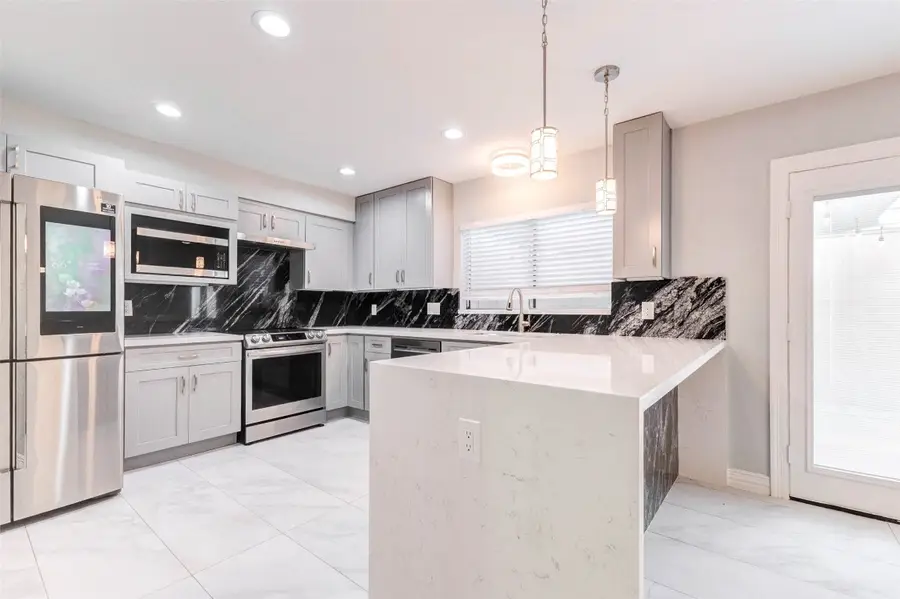 11643 Village Place Drive #194, Houston, TX 77077 - #2