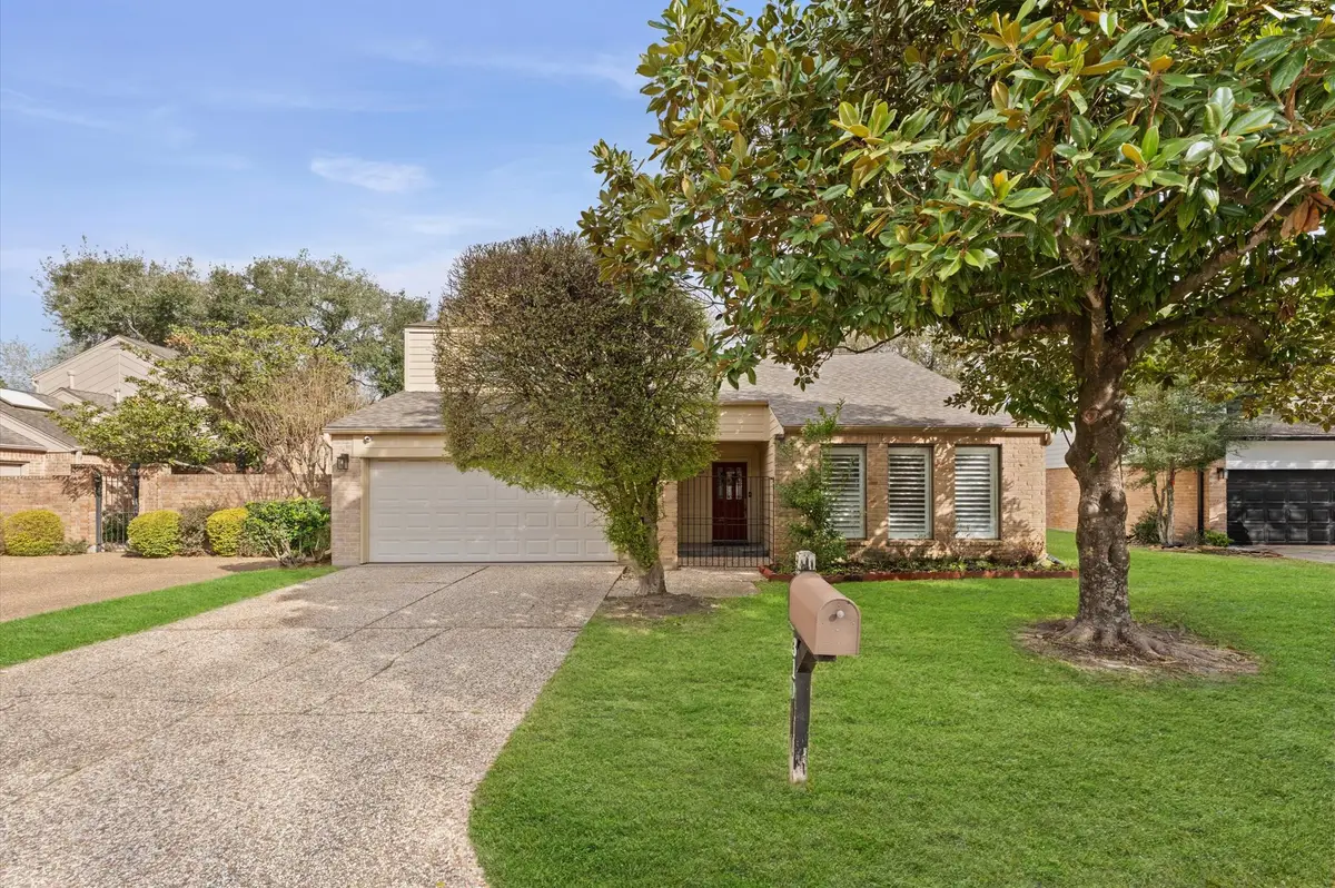 310 W Fair Harbor Lane, Houston, TX 77079 - #1