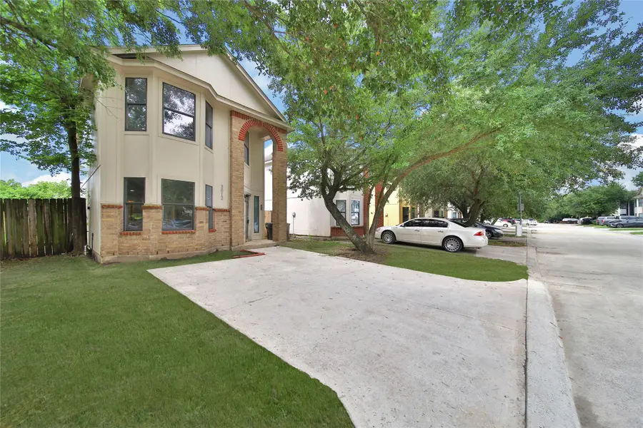3012 La Estancia Lane, Houston, TX 77093 - #2