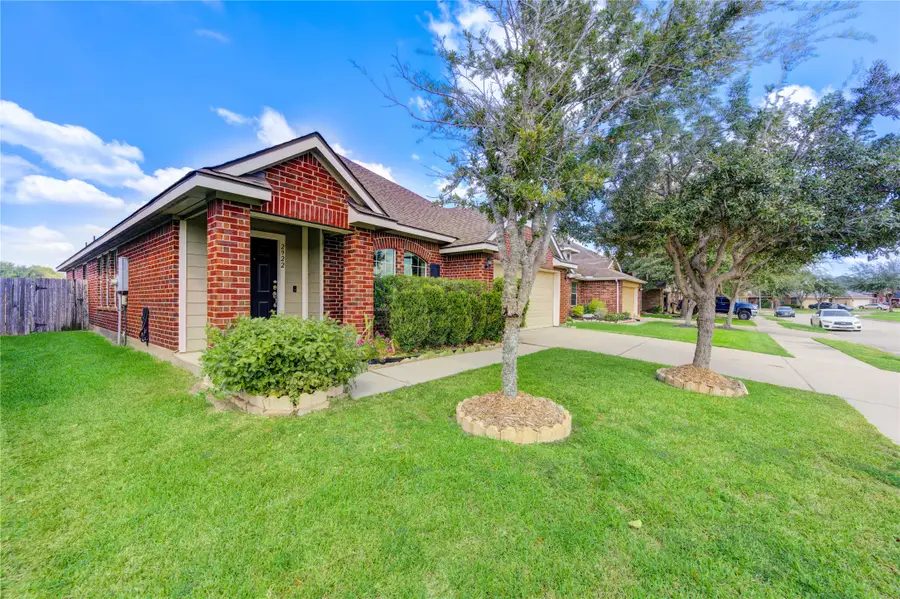 2922 Halcyon Time Trail, Houston, TX 77045 - #2