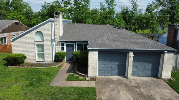 9114 Southbluff Boulevard, Houston, TX 77089