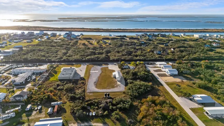 2000 W Adams Avenue, Port O Connor, TX 77982 - #3