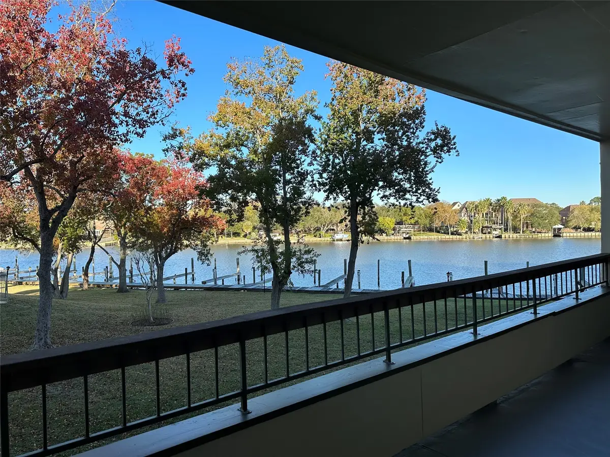 18809 Egret Bay Boulevard #304, Webster, TX 77058 - Image #1