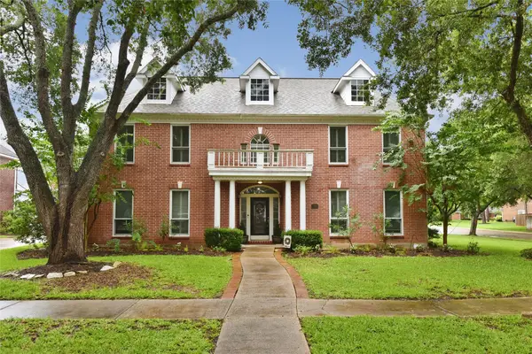 54 Bradford Circle, Sugar Land, TX 77479