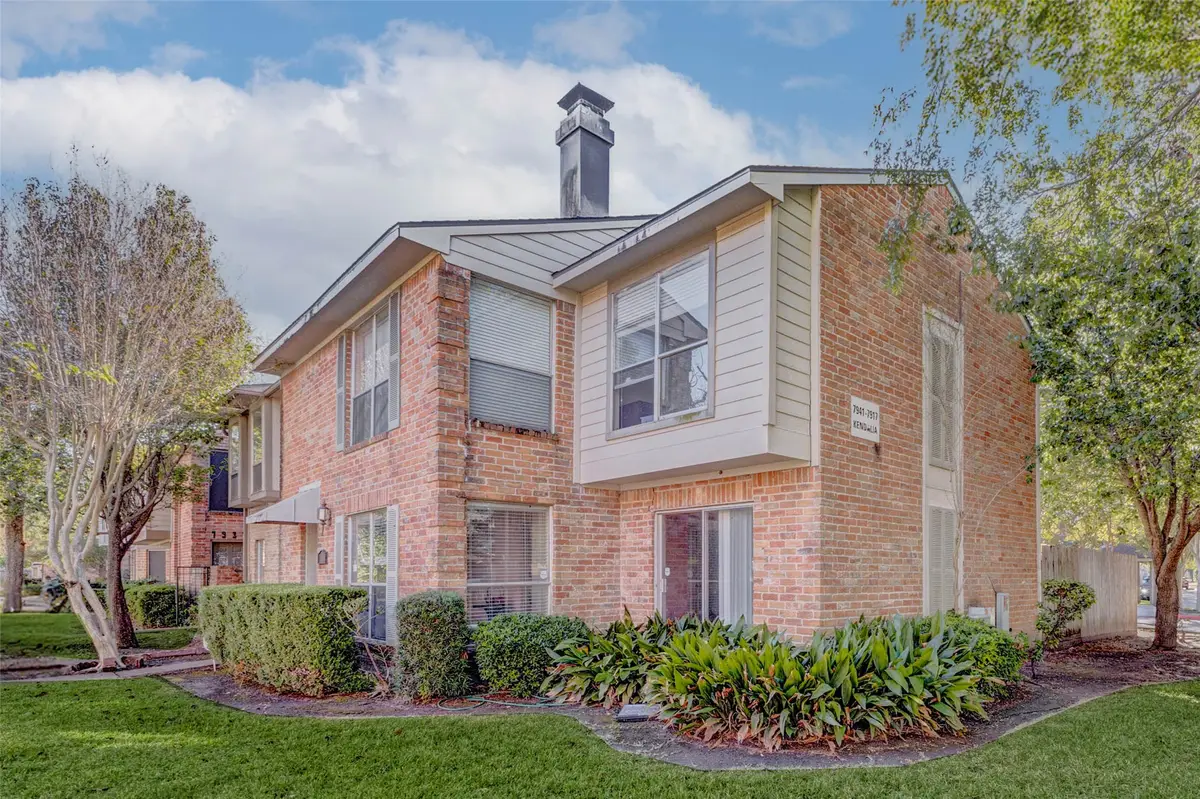 7941 Kendalia Drive, Houston, TX 77036 - Image #1
