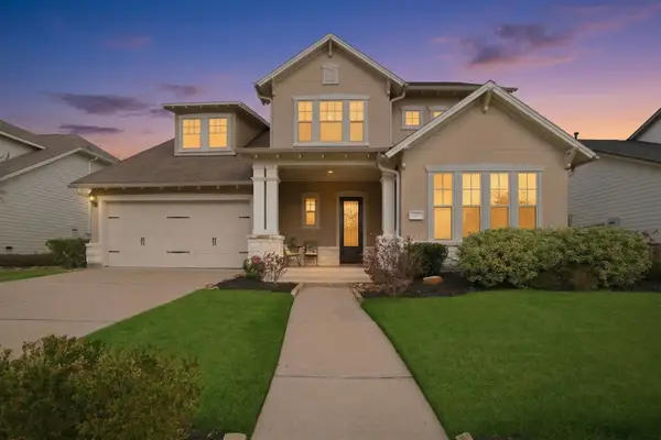 75 W Sawyer Ridge Drive, The Woodlands, TX 77389