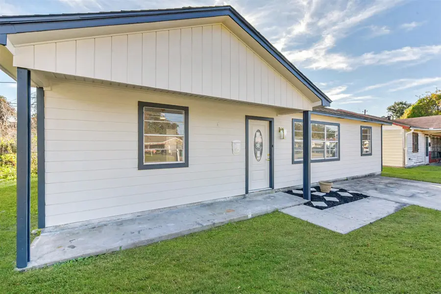 3305 Stallings Drive, Houston, TX 77088 - Image #3