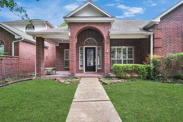 4727 Cashel Castle Drive, Houston, TX 77069