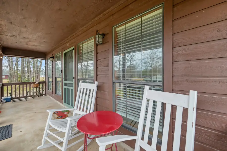 41 Hunters Creek Drive, Huntsville, TX 77340 - Image #3
