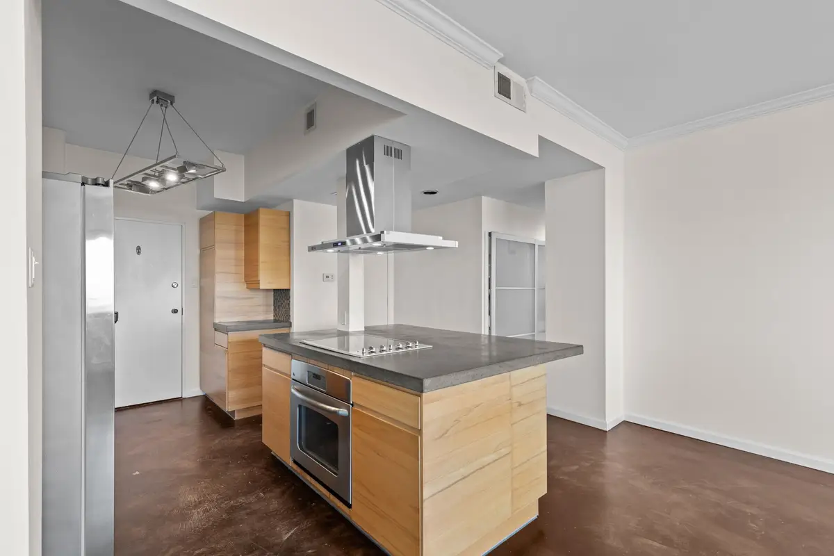 5000 Montrose Boulevard #16B, Houston, TX 77006 - #1