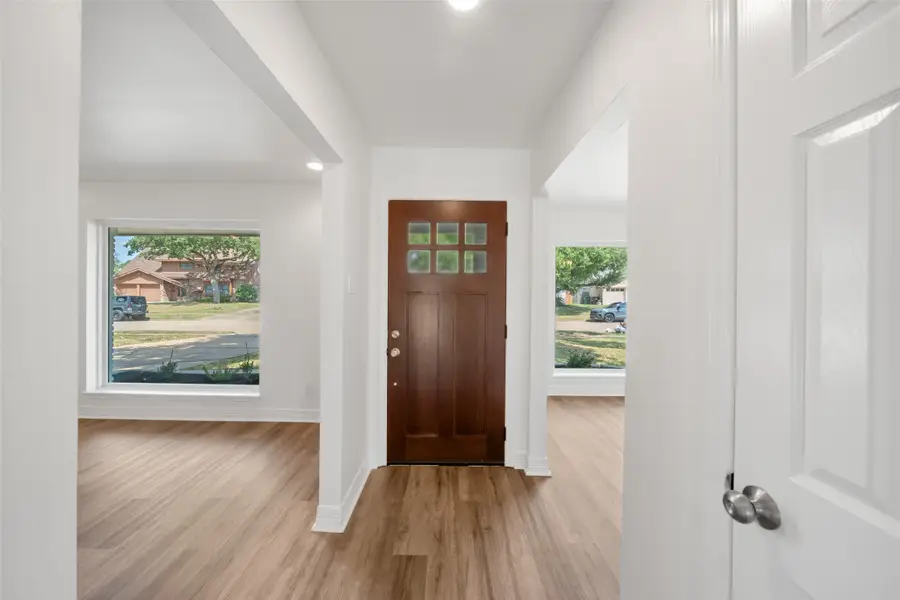 6107 Golden Forest Drive, Houston, TX 77092 - Image #3