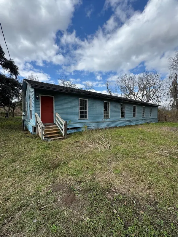 2941 Cr-352, Brazoria, TX 77422